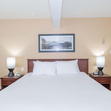 Sandman Hotel Castlegar Buitenkant foto