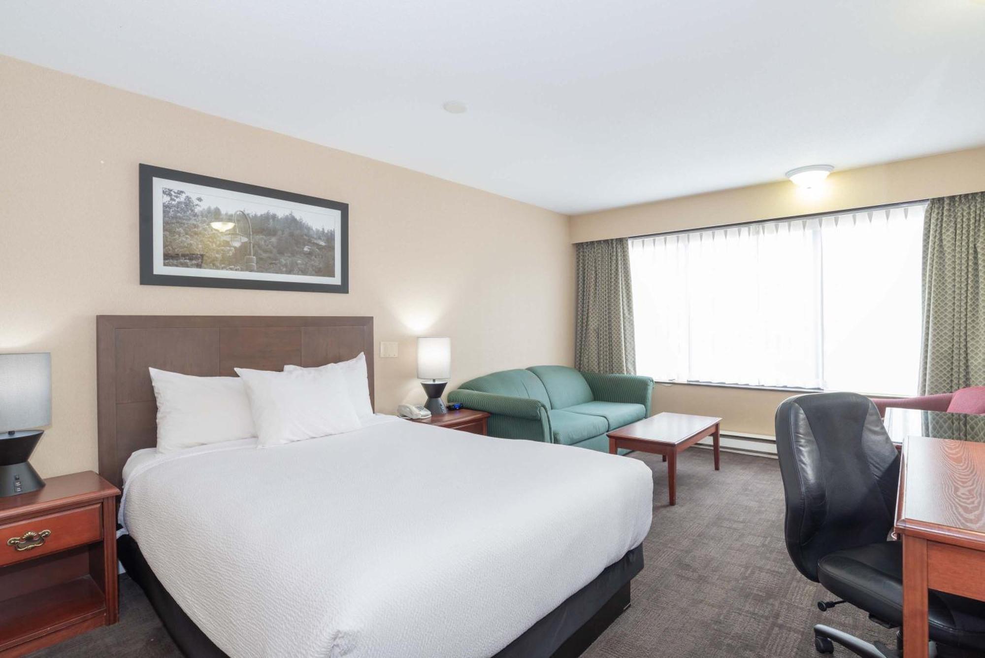 Sandman Hotel Castlegar Buitenkant foto
