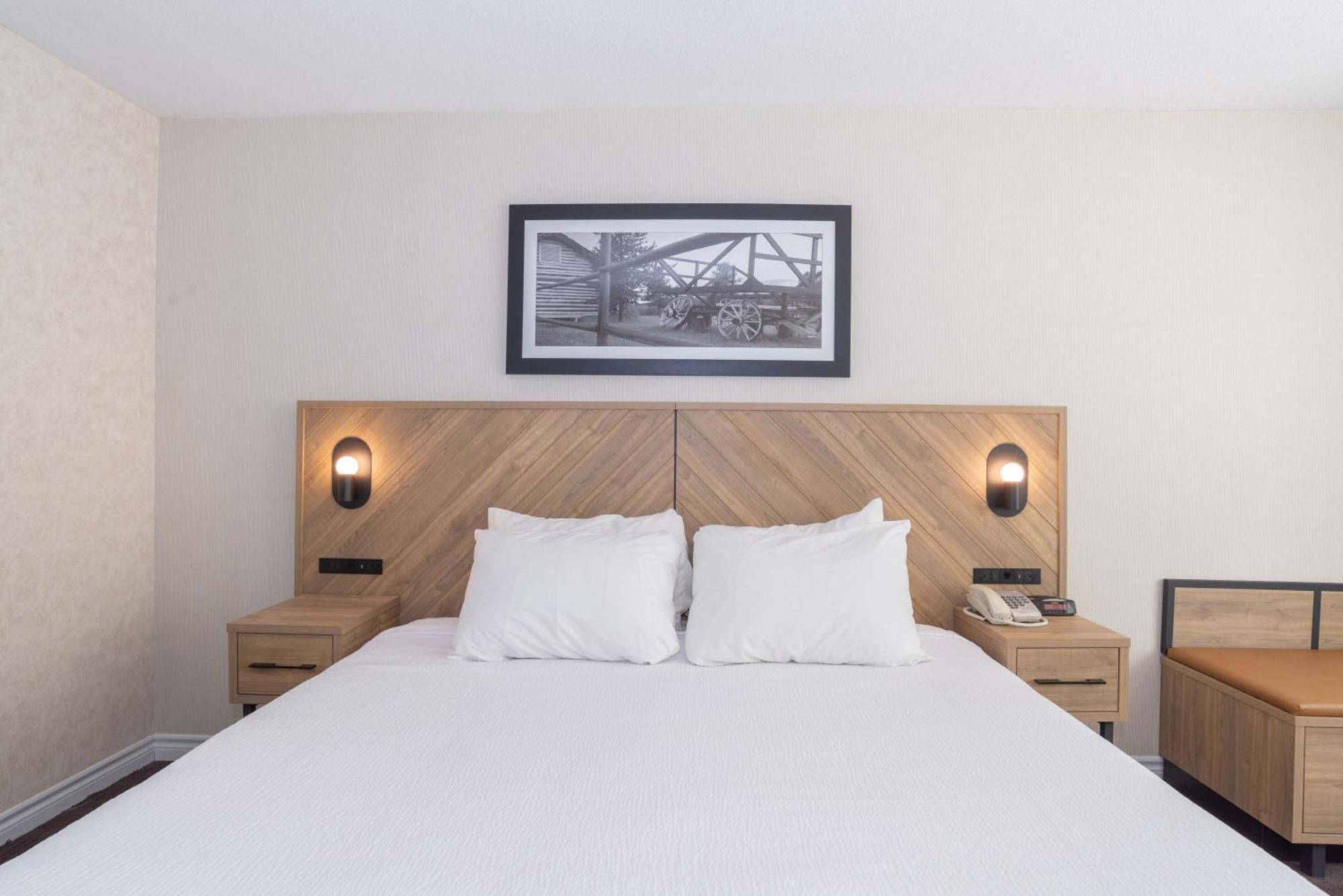 Sandman Hotel Castlegar Buitenkant foto