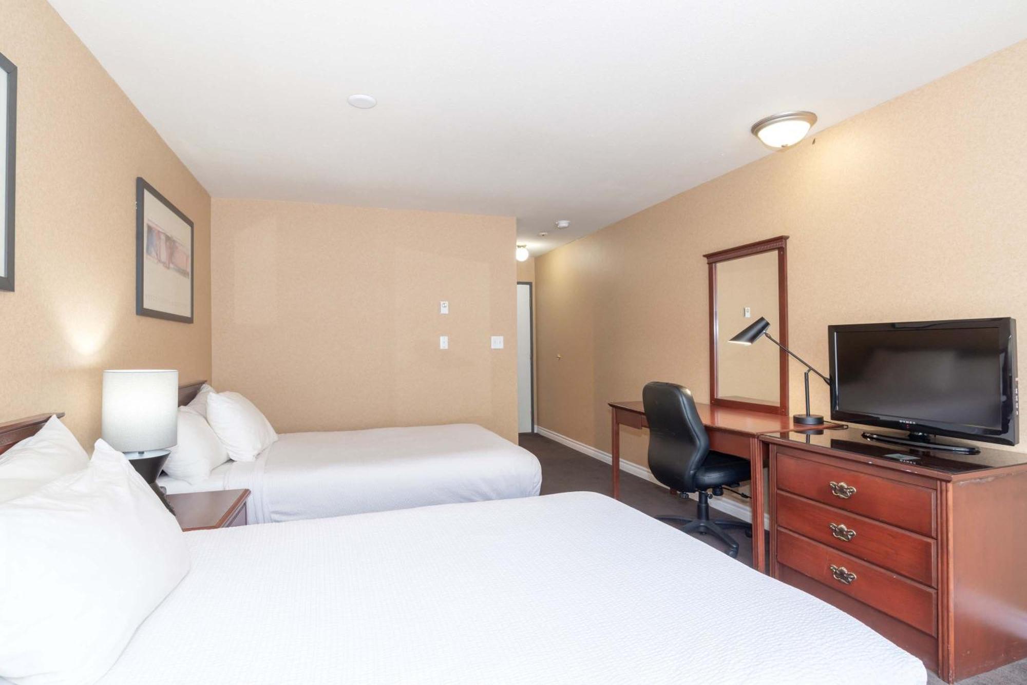 Sandman Hotel Castlegar Buitenkant foto