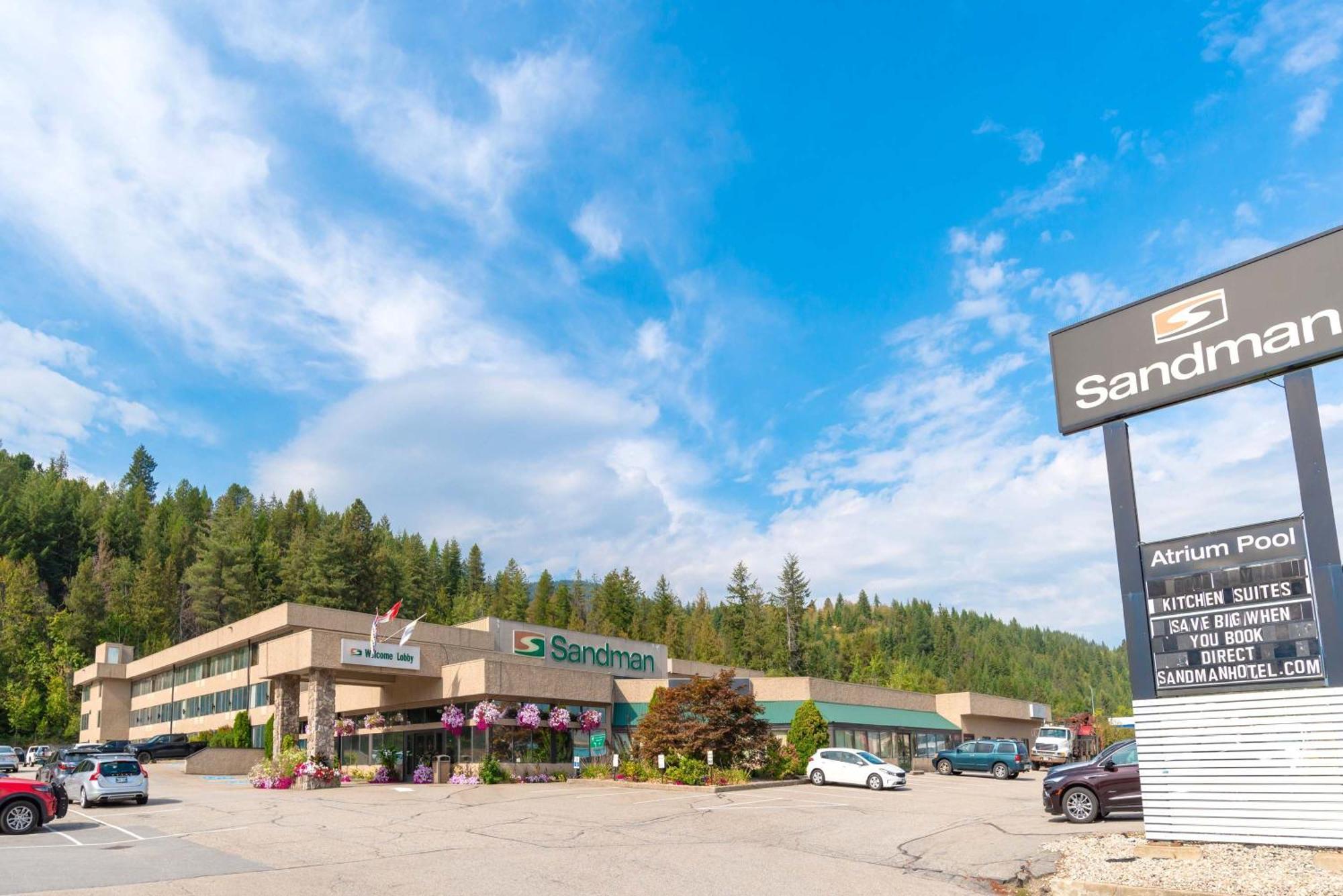 Sandman Hotel Castlegar Buitenkant foto