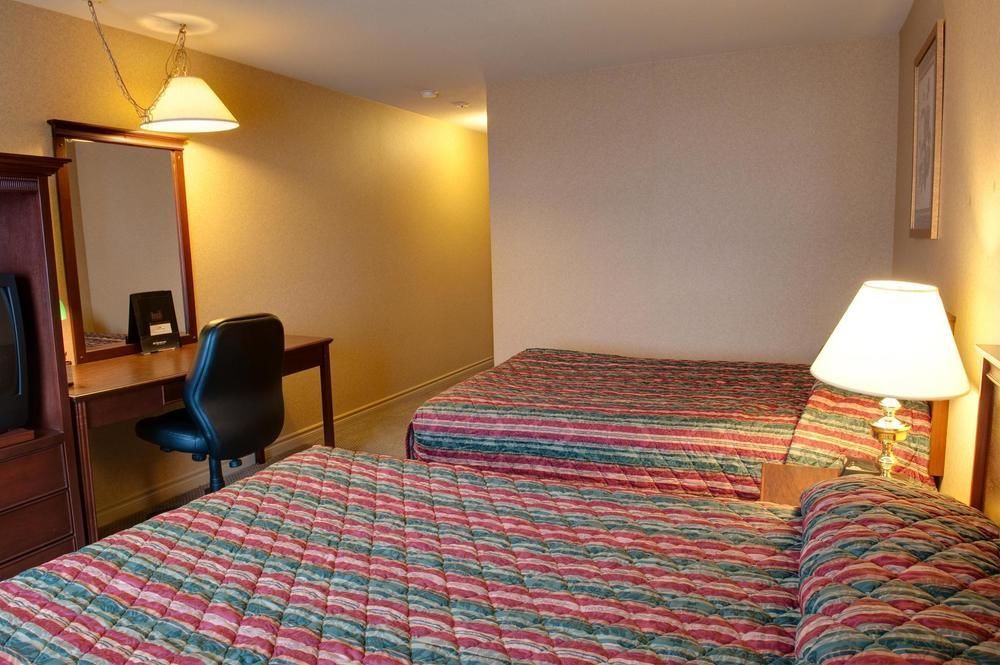 Sandman Hotel Castlegar Buitenkant foto